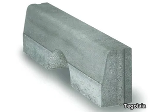 C15/H25 - Street curb _ Tegolaia
