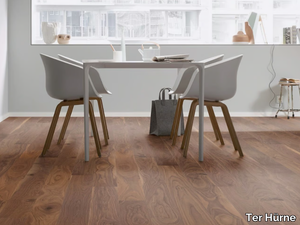 T08 WALNUT - 3 layers walnut parquet _ Ter Hürne