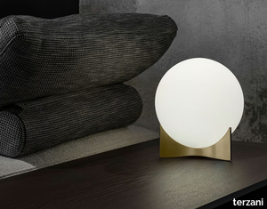 OSCAR - LED glass and brass table lamp _ TERZANI