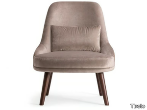 ZOE - Fabric armchair with armrests _ Tirolo