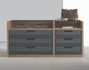 ISOLE ATTREZZATE - Wooden chest of drawers _ Tomasella