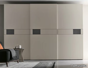 PITTI - Sectional wardrobe with sliding doors _ Tomasella