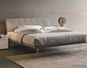 SEVEN - Leather double bed with upholstered headboard _ Tomasella