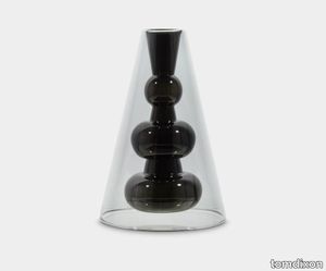 Bump Vase Cone Black