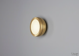 MOLLY - LED brass wall light _ Tooy