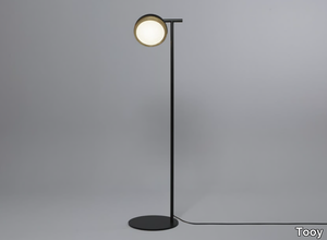 MOLLY - Brass floor lamp _ Tooy