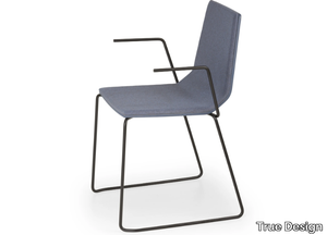 MARINA - Sled base chair with armrests with integrated cushion _ True Design