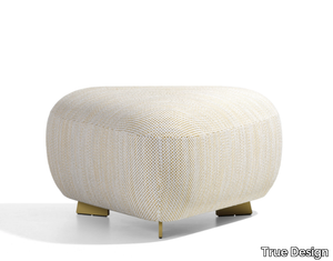 CODE OUT CD 75TR OUT - Sectional fabric garden pouf _ True Design