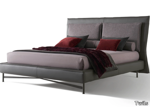 SP2802 - Bed with high headboard _ Twils