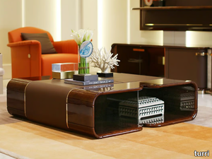 MADISON - Low square wooden coffee table _ Turri