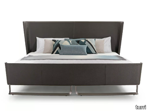 MILANO - Leather double bed _ Turri