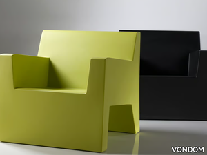 JUT - Resin garden armchair _ VONDOM