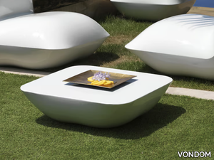 PILLOW - Polyethylene coffee table _ VONDOM