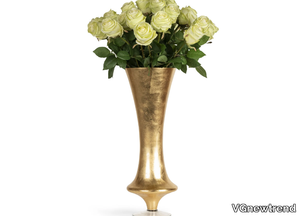 VASE SILVIA WITH ROSES - Floral composition with glass vase _ VGnewtrend