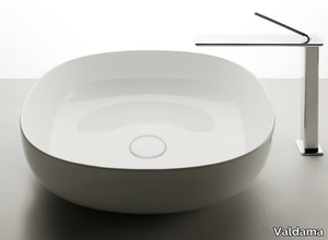 POD - Countertop single ceramic washbasin _ Valdama