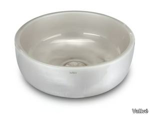 BOWL ROUND 30 - Countertop round resin washbasin _ Vallvé