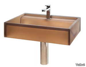 BASE - Wall-mounted rectangular resin washbasin _ Vallvé