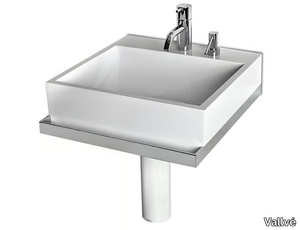 QUARENTA - Wall-mounted square resin washbasin _ Vallvé