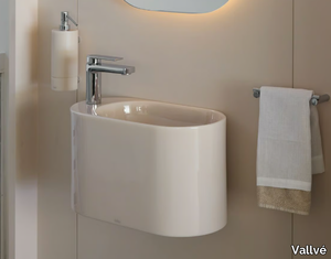 ORI - Wall-mounted resin handrinse basin _ Vallvé