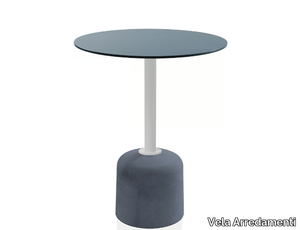 BOTERO CONCRETE - Round cement table _ Vela Arredamenti