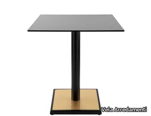 KEIK - Square table _ Vela Arredamenti