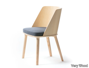 SATURDAY 11 - Wooden chair with integrated cushion _ Very Wood