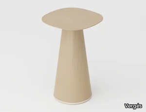 CONIC - Square high table _ Vergés