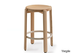 TURA - High ash stool with footrest _ Vergés