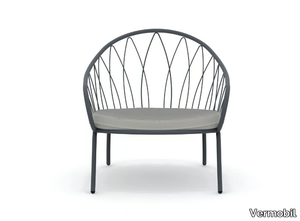 FLORA - Metal garden armchair with armrests _ Vermobil