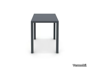 QUATRIS - Stackable low metal garden stool _ Vermobil