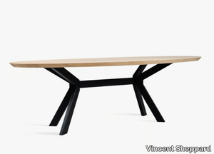 ALBERT - Oval steel and wood table _ Vincent Sheppard