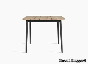 LEO 90 - Square teak garden table _ Vincent Sheppard