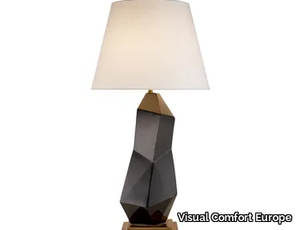 BAYLISS - Ceramic table lamp with linen shade _ Visual Comfort Europe