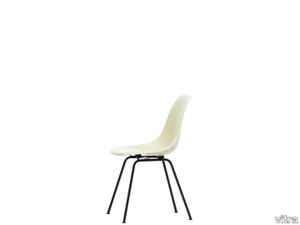 Eames Fiberglass Side Chair DSX