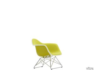 Eames Plastic Armchair LAR