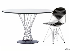 DINING TABLE - Round dining table _ Vitra