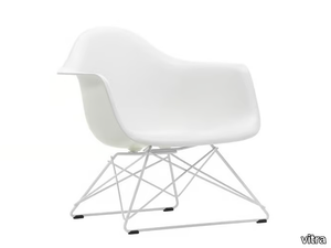 LAR - Polypropylene easy chair with armrests with integrated cushion _ Vitra