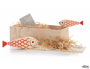 WOODEN DOOL MOTHER FISH & CHILD - Wooden sculpture _ Vitra