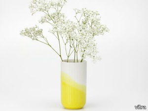 HERRINGBONE VASE RIBBED - Ceramic vase _ Vitra