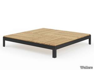 MORE COMFORT LARGE - Square steel and wood coffee table _ Walters