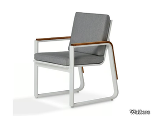 REGATTA - Upholstered aluminium garden chair with armrests _ Walters