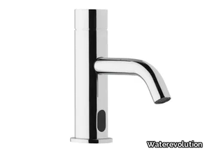 FLOW T1.10E - Chromed brass washbasin tap _ Waterevolution