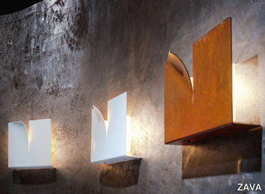 CRACK - Iron wall light _ ZAVA