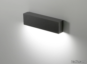 SLAT - LED outdoor wall lamp _ Zafferano