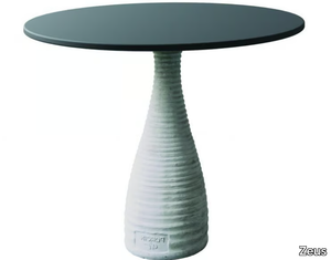 PORCIN’OFF - Round plate table _ Zeus