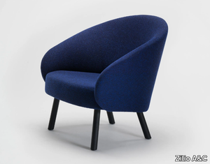 NASU XL - Fabric armchair with armrests _ Zilio A&C