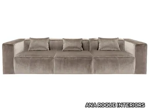 DUAL - 4 seater velvet sofa _ ANA ROQUE INTERIORS