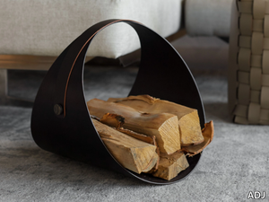 BEN - Log holder / magazine rack _ ADJ