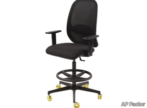 DALLAS - Fabric office stool with castors with 5-Spoke base _ AP Factor