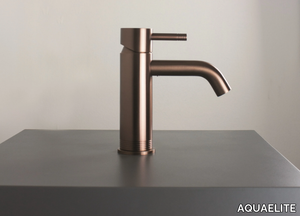 KINO - Countertop stainless steel washbasin mixer _ AQUAELITE